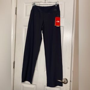 The North Face WOMENS Flashdry PANTS Size S New With Tags